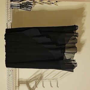 Women's 3/4 length skirt
